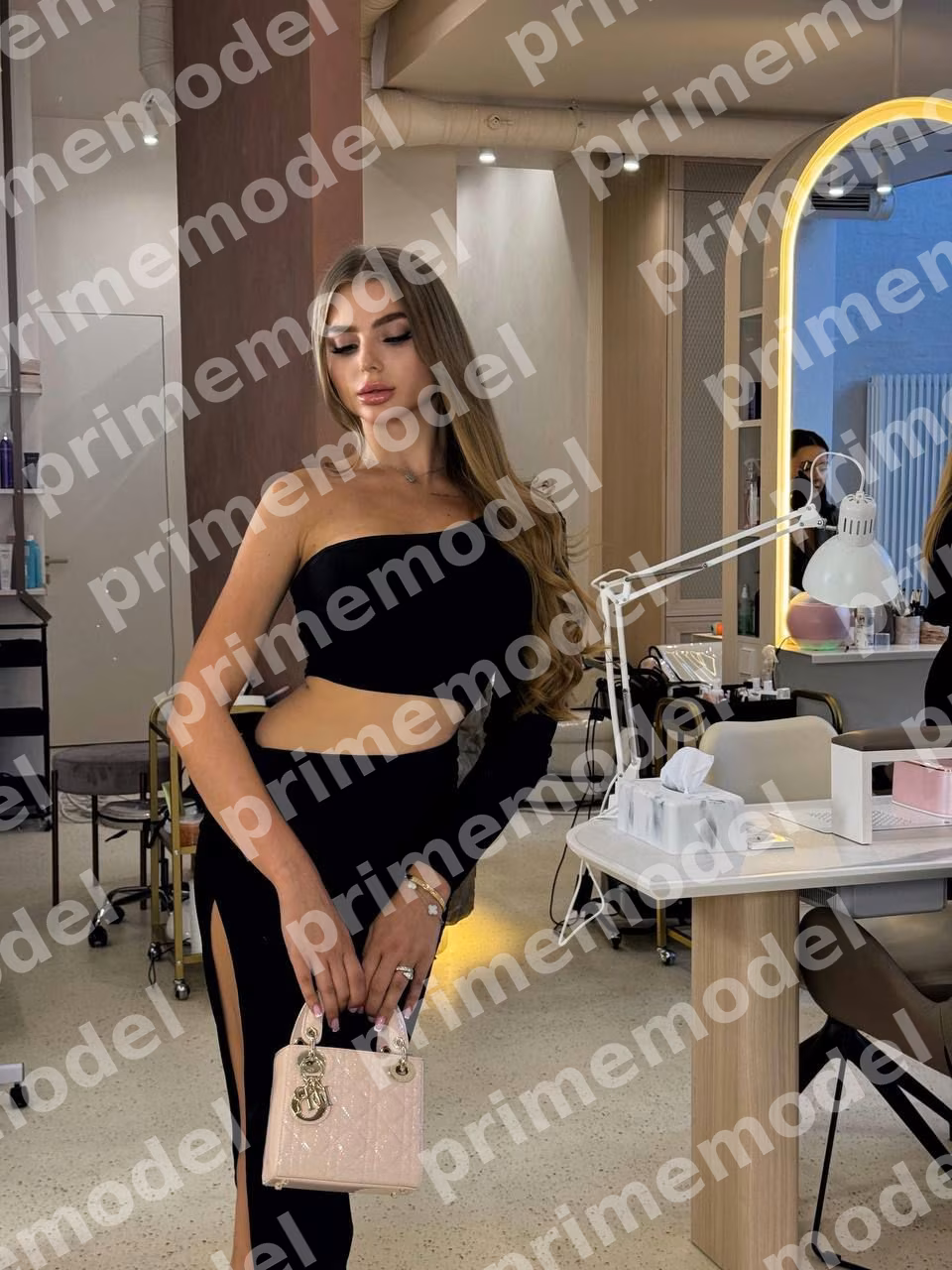 Полина